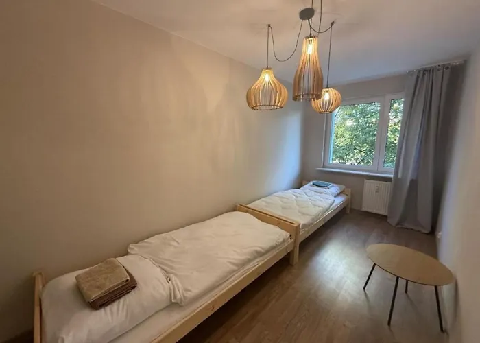 Self Check-in Free Parking Homestay Poznan