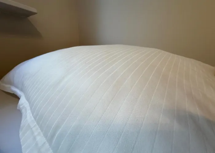 Self Check-in Free Parking Poznaň